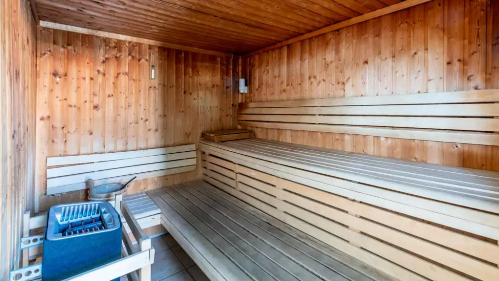 PARENTIS-EN-BORN EN EXCLUSIVITÉ Maison récente avec fort potentiel locatif à Parentis-en-Born, à deux pas du lac 10