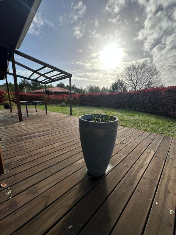 PARENTIS-EN-BORN EN EXCLUSIVITÉ Maison récente avec fort potentiel locatif à Parentis-en-Born, à deux pas du lac 3