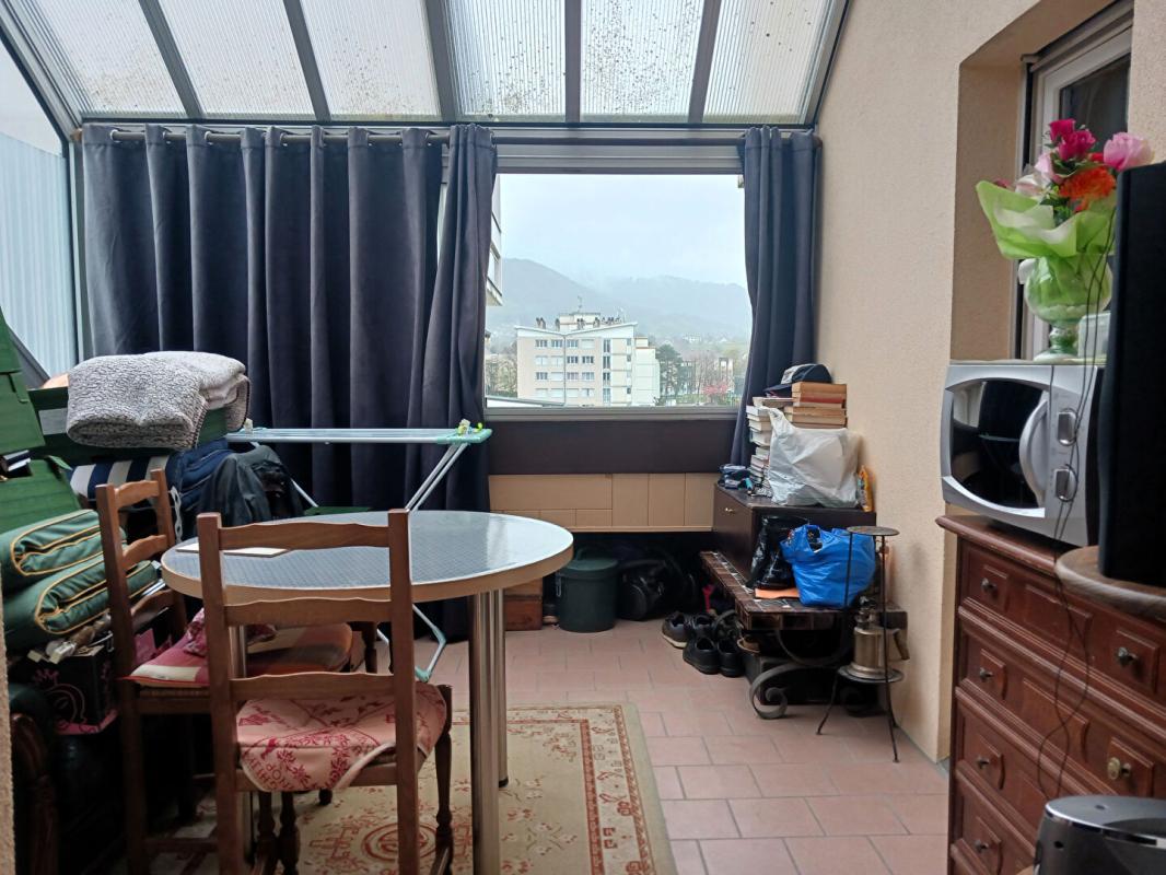 LONS-LE-SAUNIER Appartement Lons Le Saunier 4 pièce(s) 81.70 m2 6