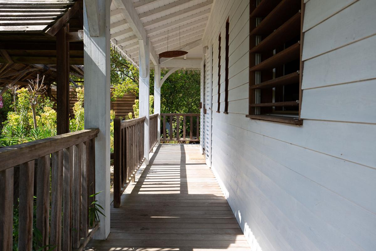 LACANAU Magnifique villa contemporaine au coeur d'un jardin tropical 7