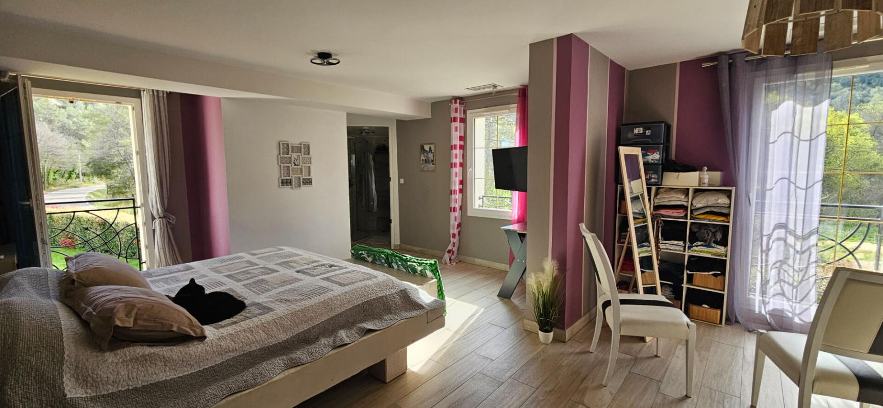 VINS-SUR-CARAMY PROPRIETE  VINS SUR CARAMY 10