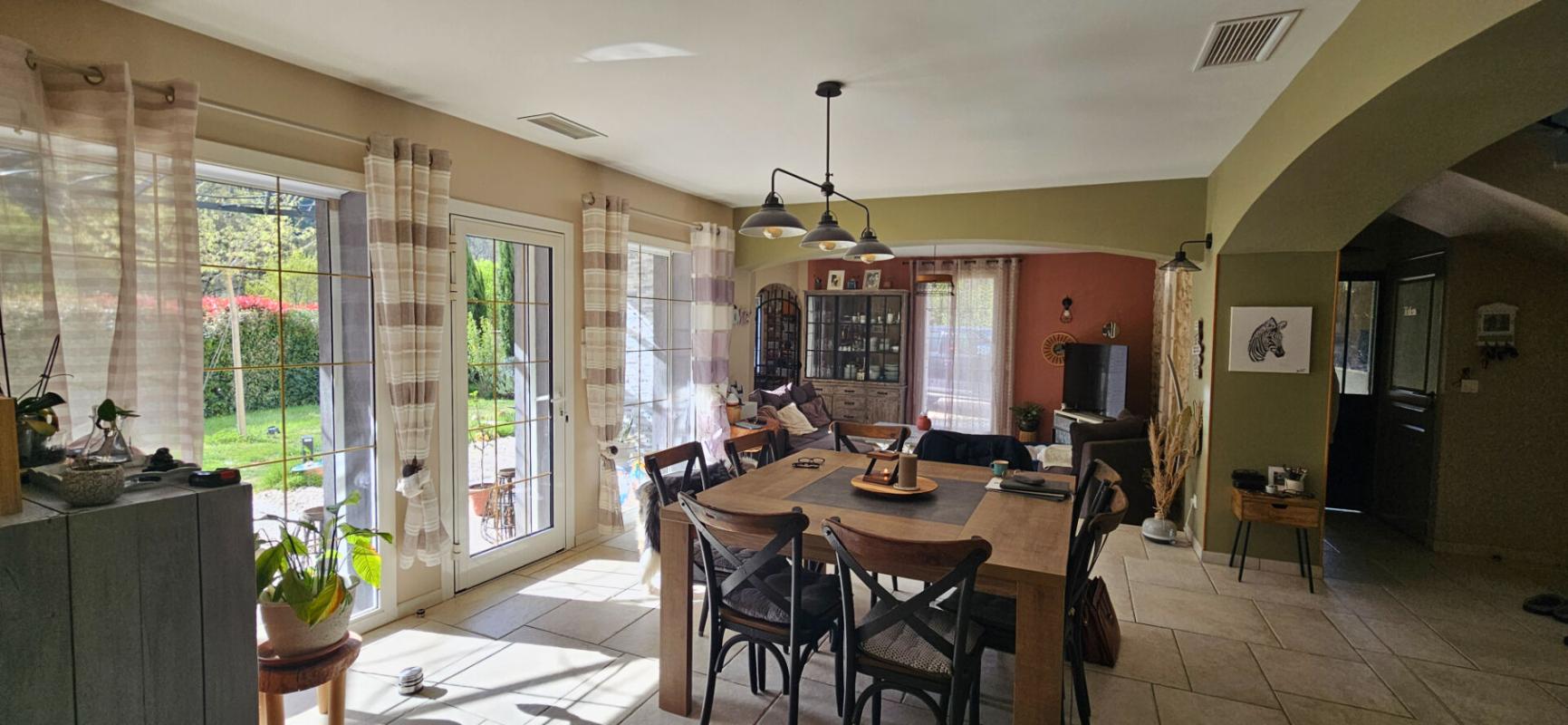 VINS-SUR-CARAMY PROPRIETE  VINS SUR CARAMY 6