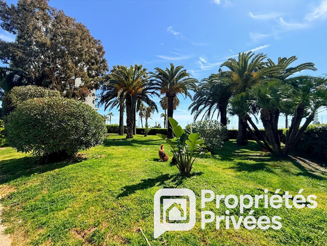 CAGNES-SUR-MER LE GRAND LARGE 2P traversant rez-de-jardin  2 terrasses 12
