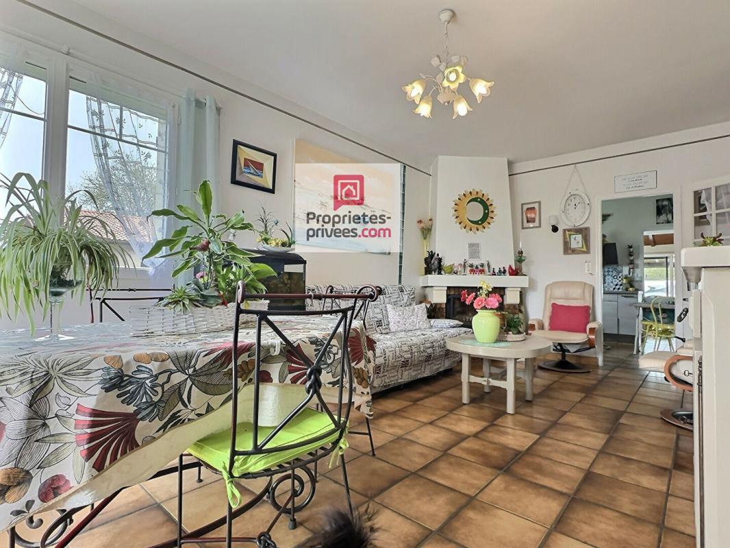 LA TESTE-DE-BUCH Dept 33 - La Teste De Buch- Maison 5 pièce(s) 79 m2 avec terrasse, son jardin de 745m² et un garage indépendant, une véranda de 10m2 et une buanderie de 15m2 soit une surface utile de 104m2 8