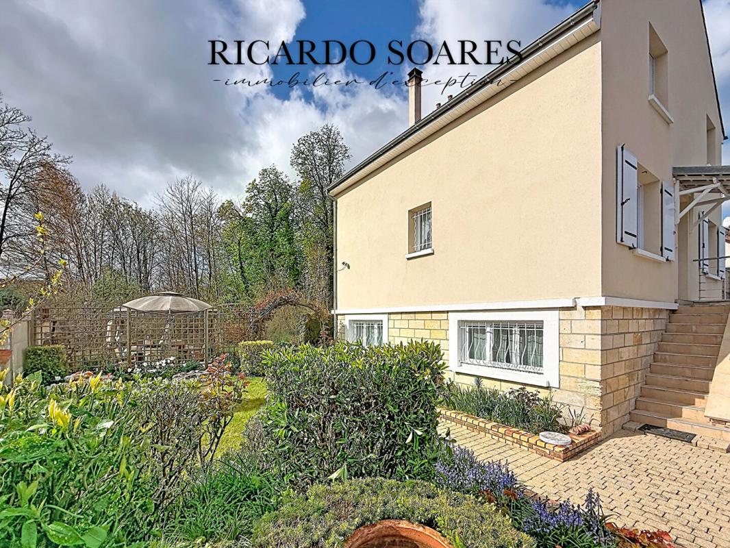 MONCHY-SAINT-ELOI 60290 MONCHY-SAINT-ELOI - MAISON FAMILIALE 164m2 au sol / 4 ou 5 CHAMBRES / 2 GARAGES / JARDIN 16