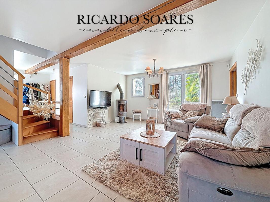 MONCHY-SAINT-ELOI 60290 MONCHY-SAINT-ELOI - MAISON FAMILIALE 164m2 au sol / 4 ou 5 CHAMBRES / 2 GARAGES / JARDIN 5