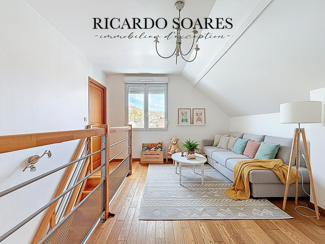 MONCHY-SAINT-ELOI 60290 MONCHY-SAINT-ELOI - MAISON FAMILIALE 164m2 au sol / 4 ou 5 CHAMBRES / 2 GARAGES / JARDIN 8