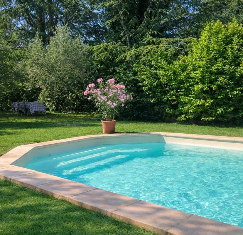 UZES Élégante villa aux portes d'Uzès , Environnement naturel d'exception 3