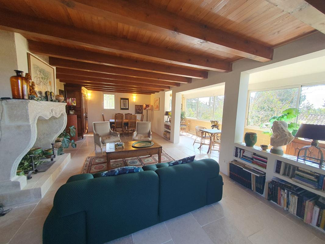 UZES Élégante villa aux portes d'Uzès , Environnement naturel d'exception 4