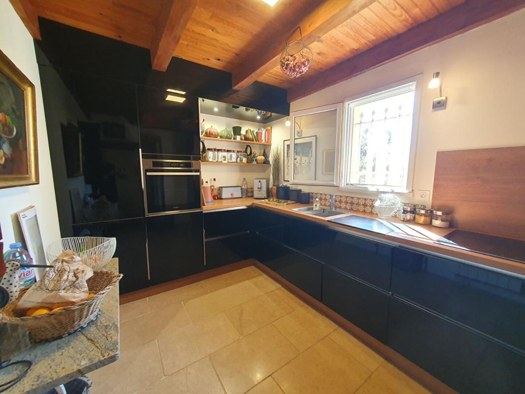 UZES Élégante villa aux portes d'Uzès , Environnement naturel d'exception 7