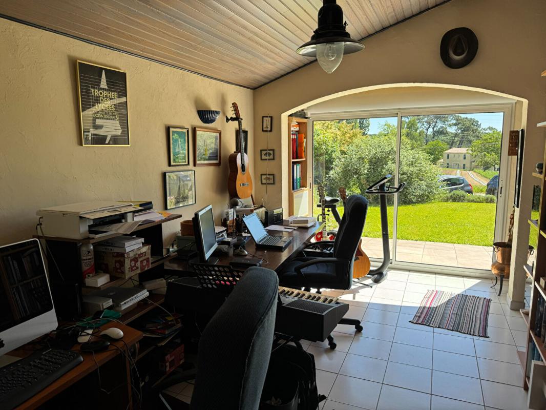 SADIRAC SADIRAC BOURG 13