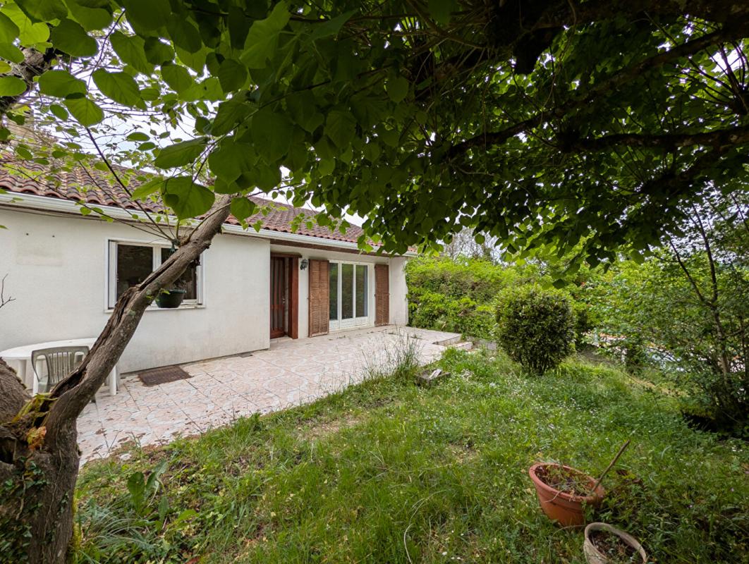 SAINT-LAURENT-DE-COGNAC Maison  4 pièce(s) 92.73m2 St Laurent de Cognac 2