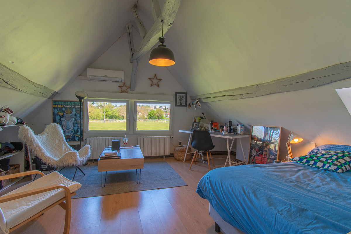 VIERZON Maison Vierzon 6 pièce(s) 120 m2 11