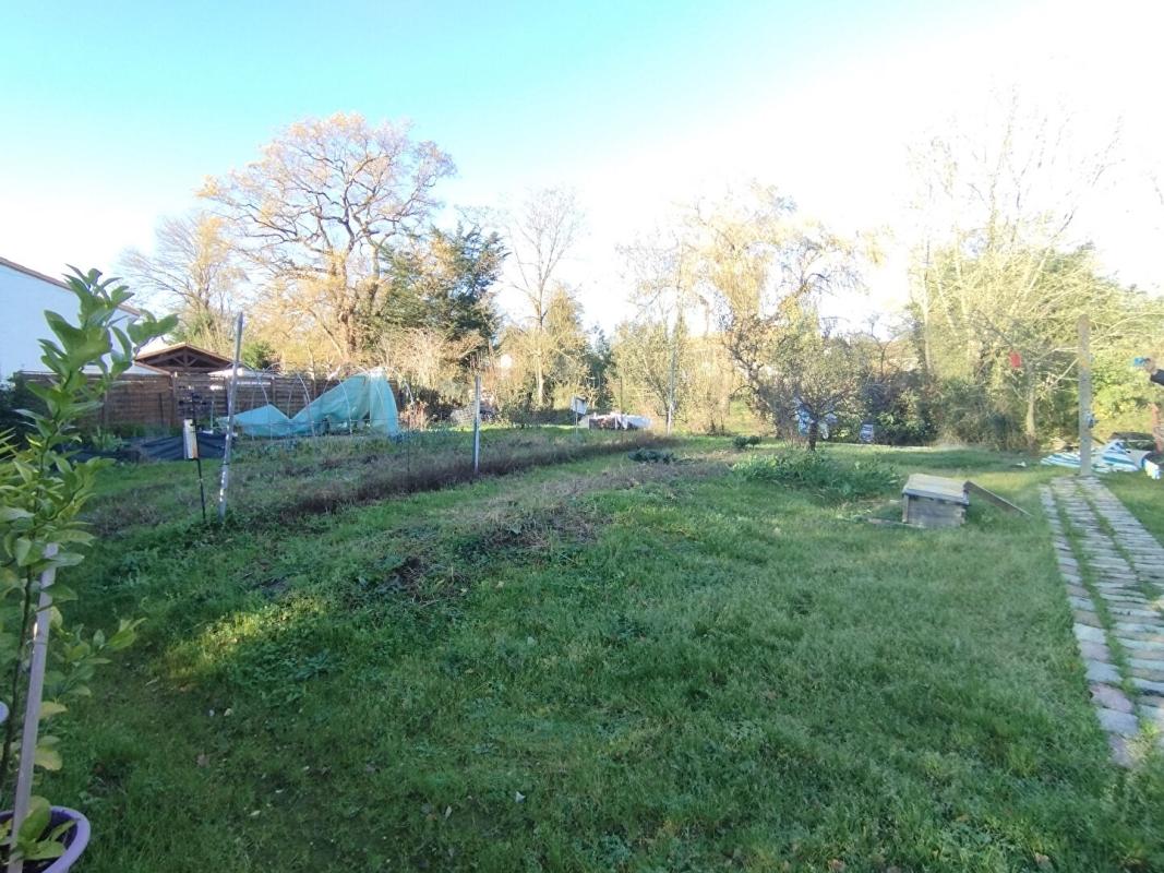 DIVATTE-SUR-LOIRE Terrain 750m², Divatte sur Loire (44450) 1