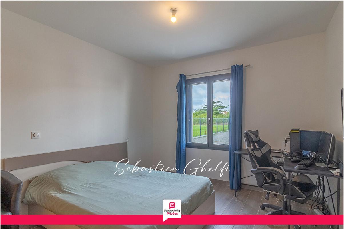 ROMORANTIN-LANTHENAY belle villa de plain-pied avec piscine- 4 chambres dont 1 suite-double garage 10