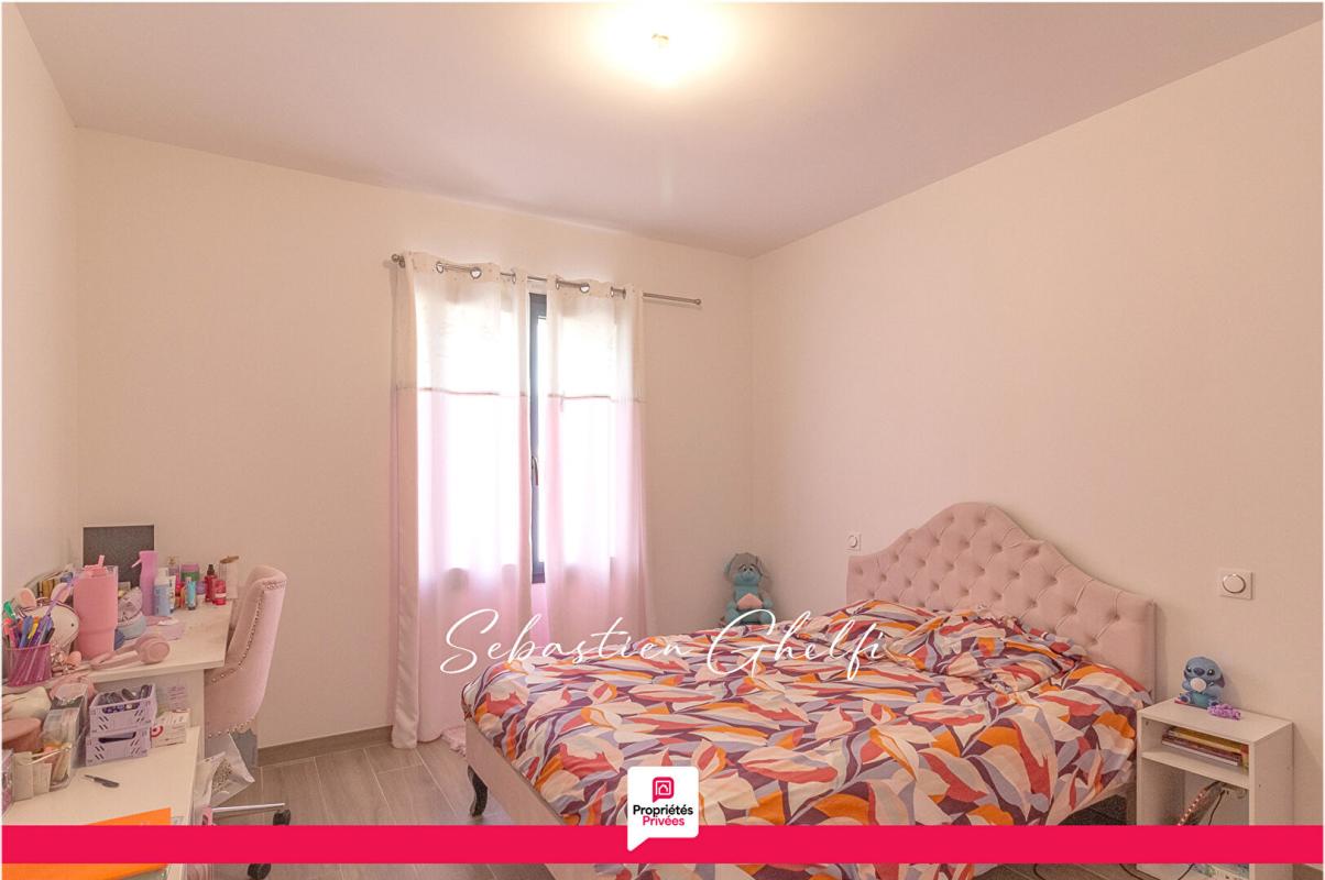 ROMORANTIN-LANTHENAY belle villa de plain-pied avec piscine- 4 chambres dont 1 suite-double garage 11