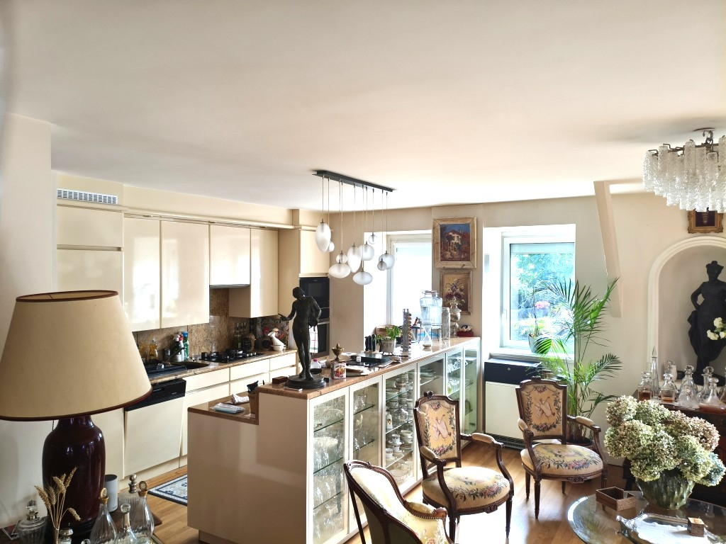 LAMBALLE Exclusivité!! Vente interactive, APPEL d'OFFRES. Côtes d'Armor 22400 LAMBALLE. 4 chambres, Hypercentre, duplex bien d'exception 7