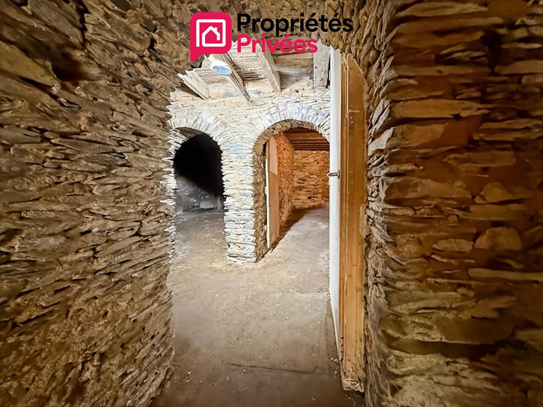 POUANCE Maison à Pouancé Ombree D Anjou 6 pièce(s) 140 m2 - 4 Chambres 16