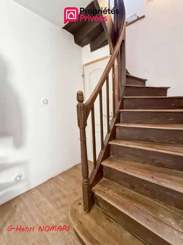 POUANCE Maison à Pouancé Ombree D Anjou 6 pièce(s) 140 m2 - 4 Chambres 8