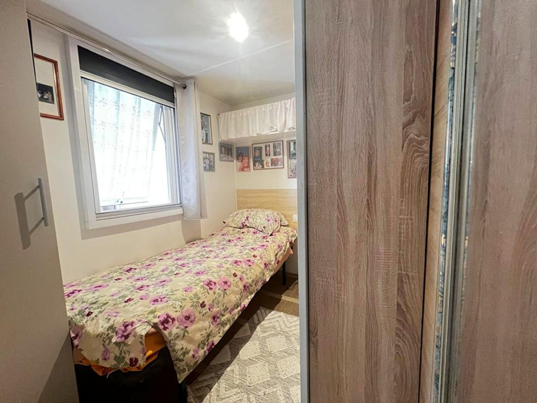 ROCBARON Terrain de Loisir avec Mobile-Home 9