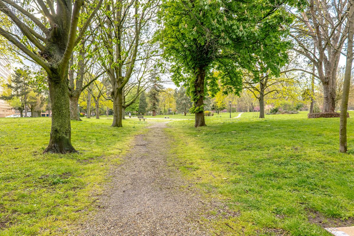 MAISONS-ALFORT Appartement Maisons Alfort 4 pièces quartier Charentonneau 13