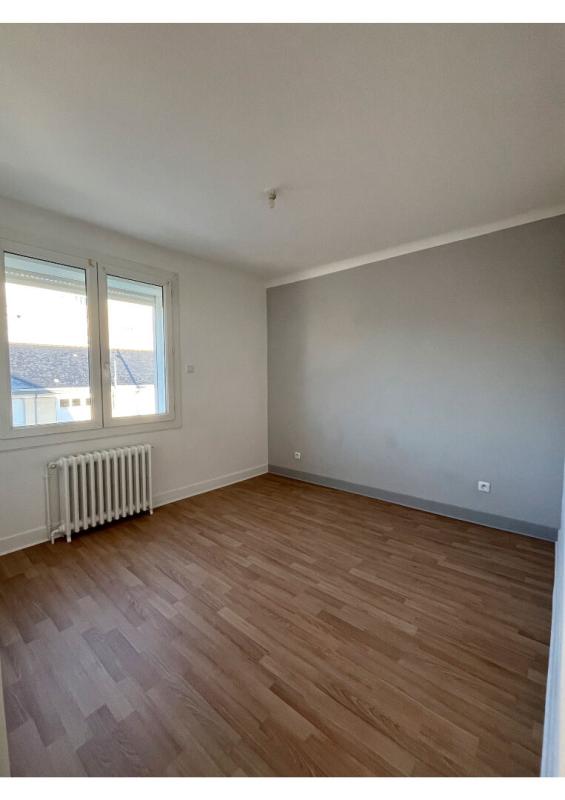 SABLE-SUR-SARTHE Maison Sable Sur Sarthe 6 pièce(s) 115 m2 5