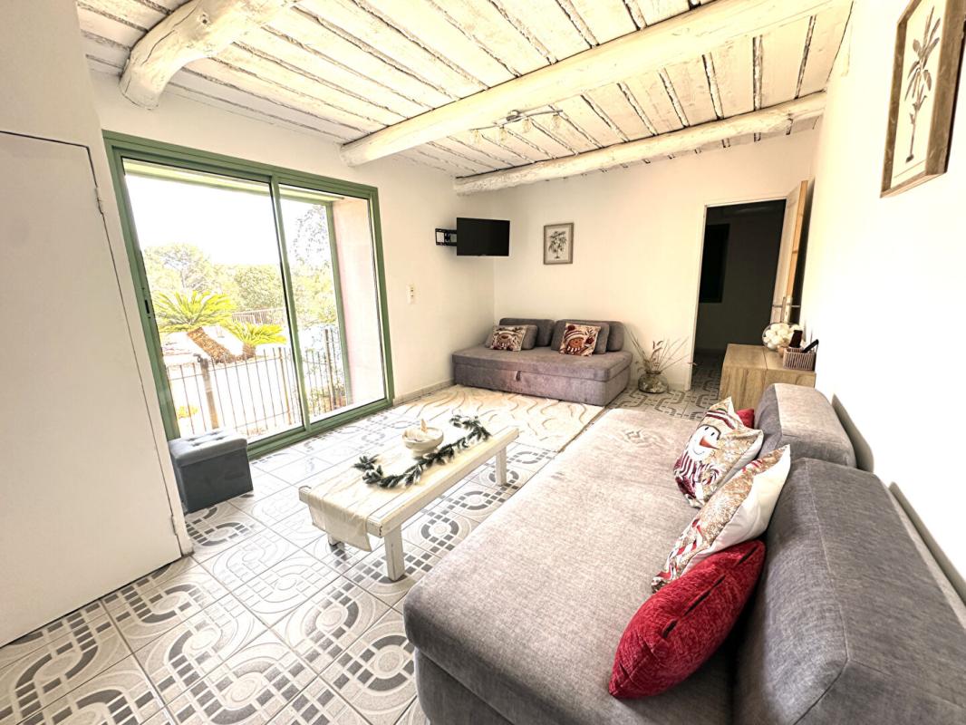 GRANS Domaine d'exception à Grans 14