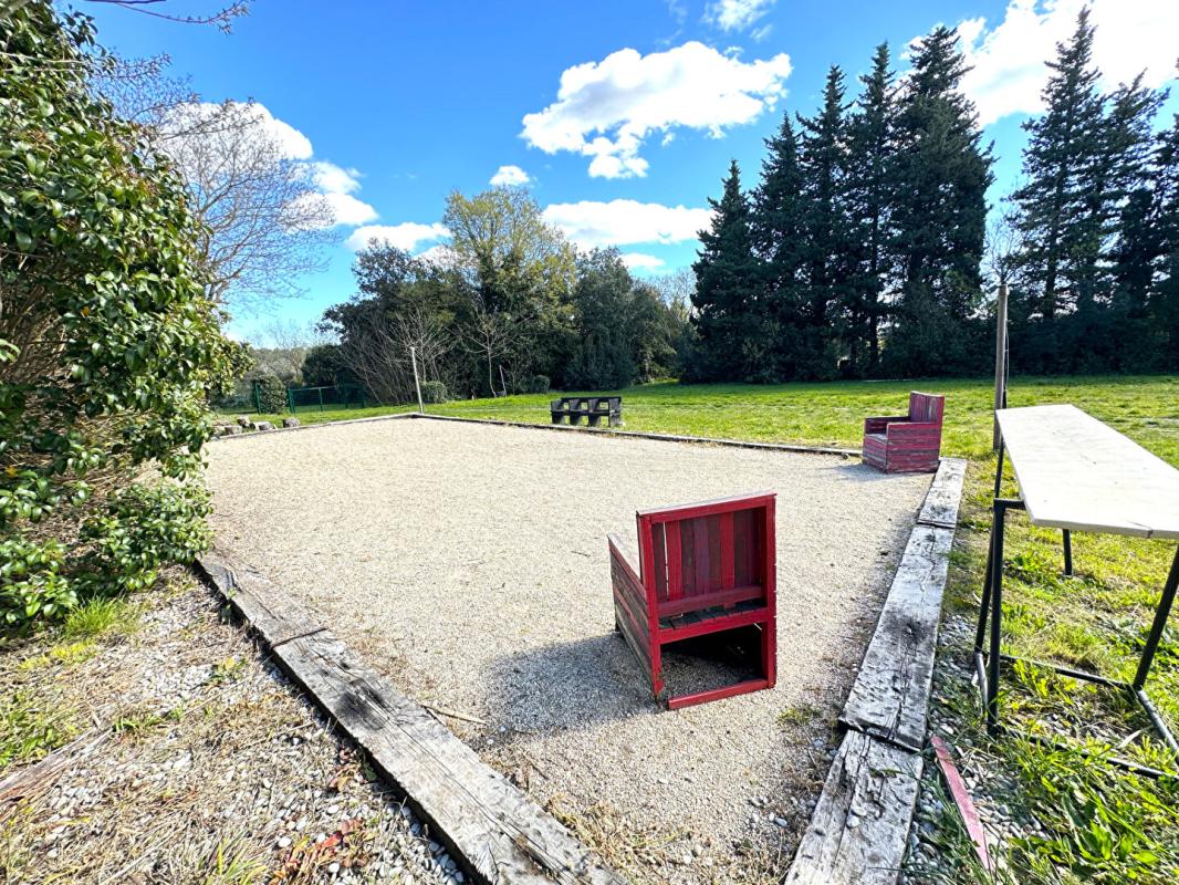 GRANS Domaine d'exception à Grans 5