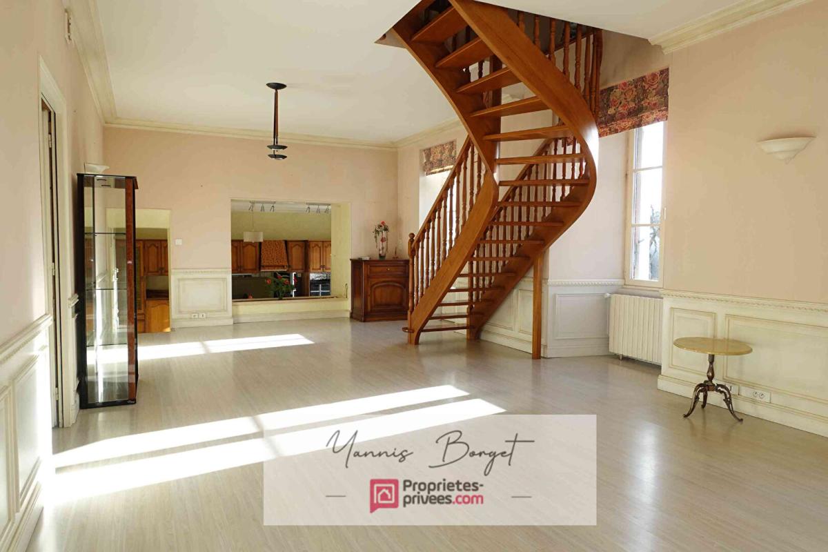 LES BROUZILS Ensemble immobilier avec logement indépendant, PISCINE et dépendance 5