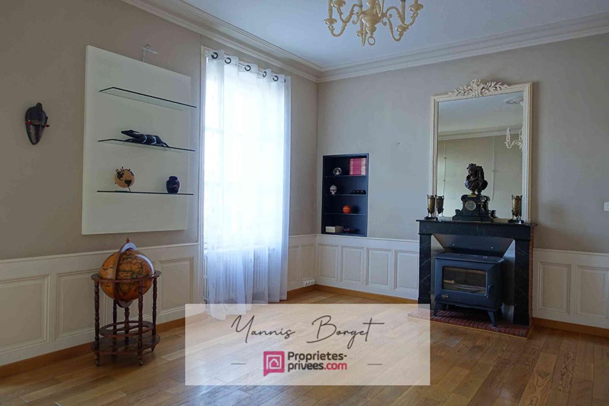 LES BROUZILS Ensemble immobilier avec logement indépendant, PISCINE et dépendance 8