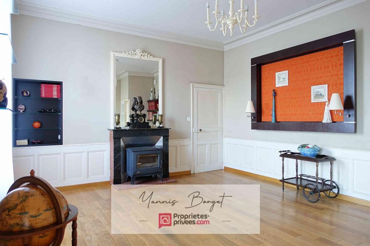 LES BROUZILS Ensemble immobilier avec logement indépendant, PISCINE et dépendance 9