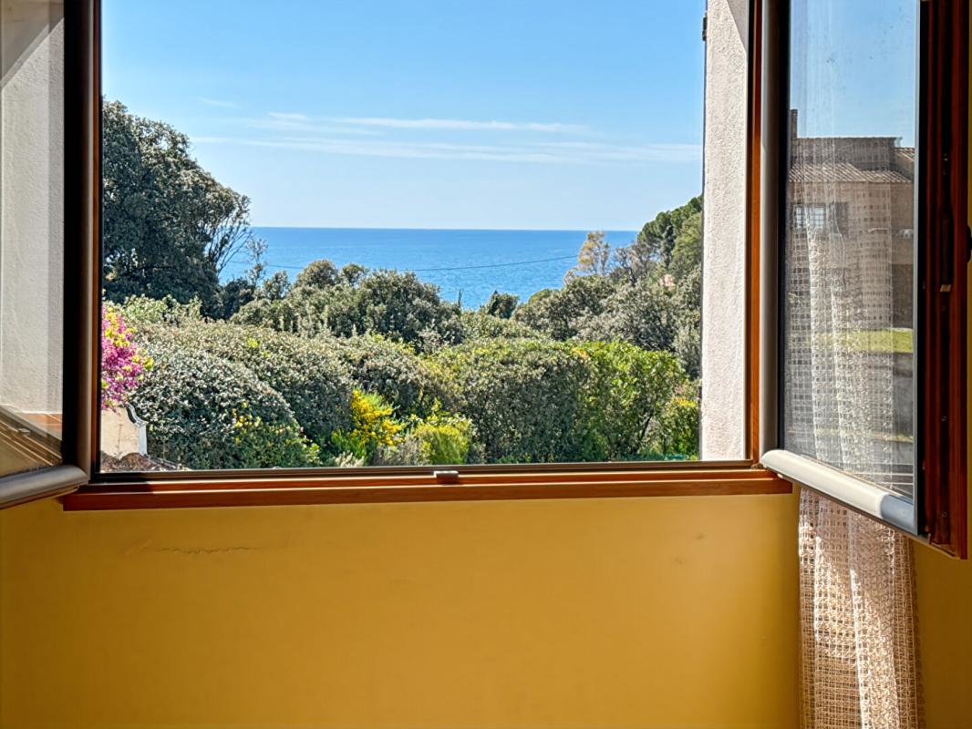 COGGIA Maison a SAGONE  de 233 m2 proche plage 12