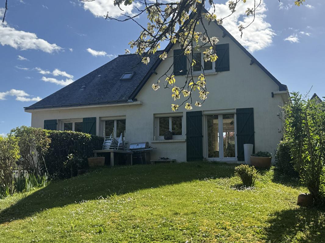 LA MEMBROLLE-SUR-CHOISILLE EXCLUSIVITE A VENDRE Maison La Membrolle Sur Choisille 6 pièces12 m2 10