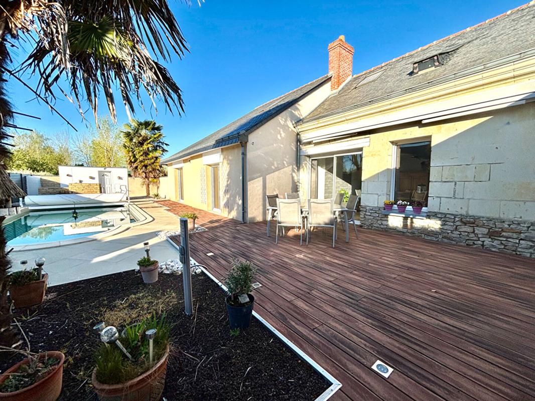 GENNES Maison Gennes Val De Loire 7 pièce(s) 175 m2 4