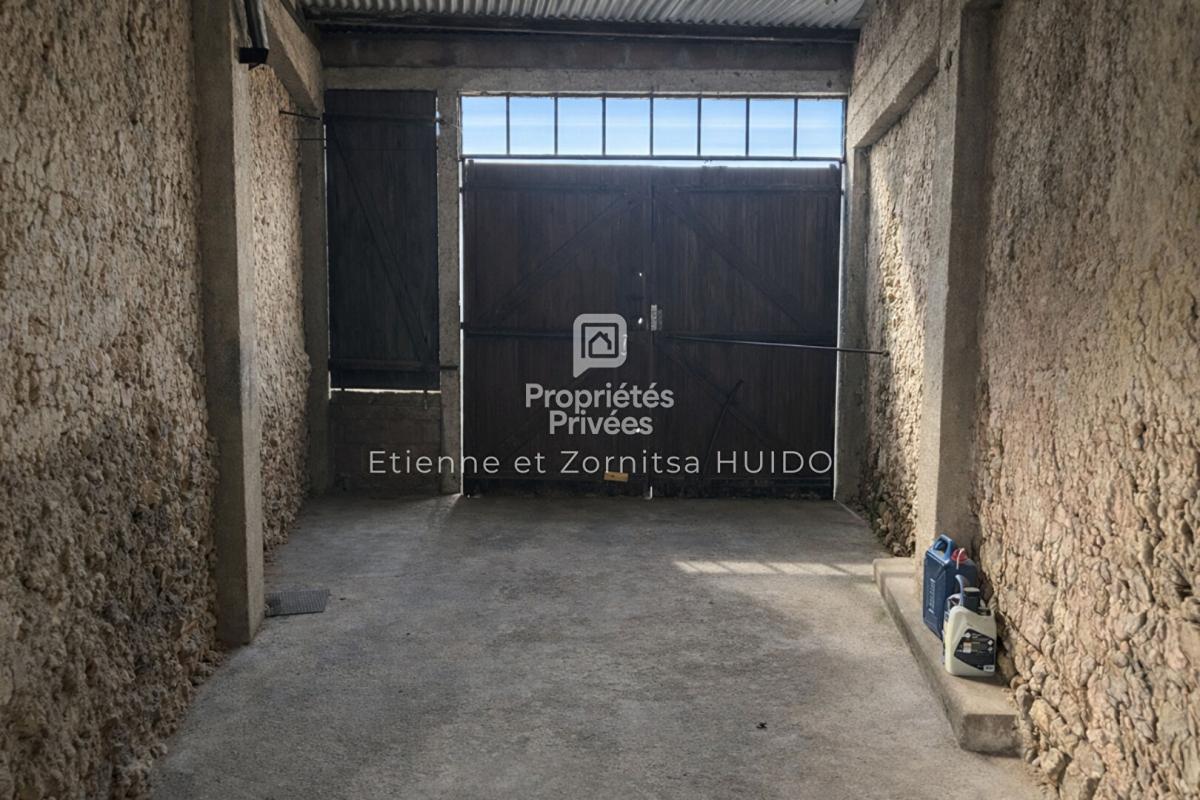 VATAN Maison 5 pièces de centre ville 17