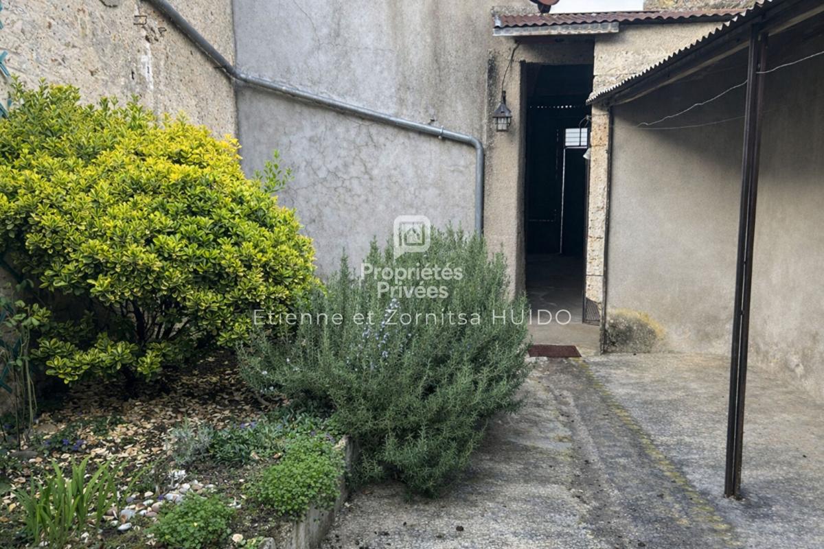 VATAN Maison 5 pièces de centre ville 18