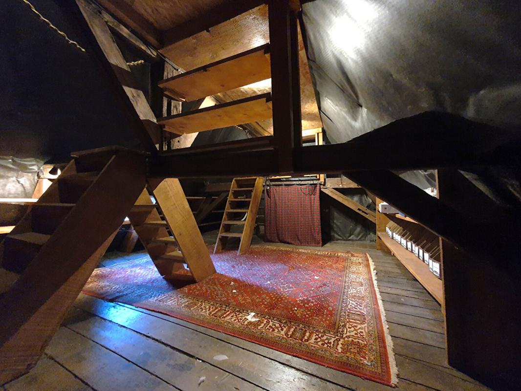 BOURGES Maison à colombages Bourges 7 pièce(s) 177 m2 14