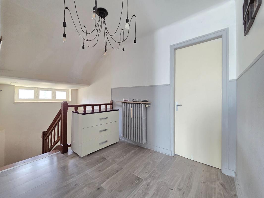 DOURDAN 18 MIN DOURDAN 9