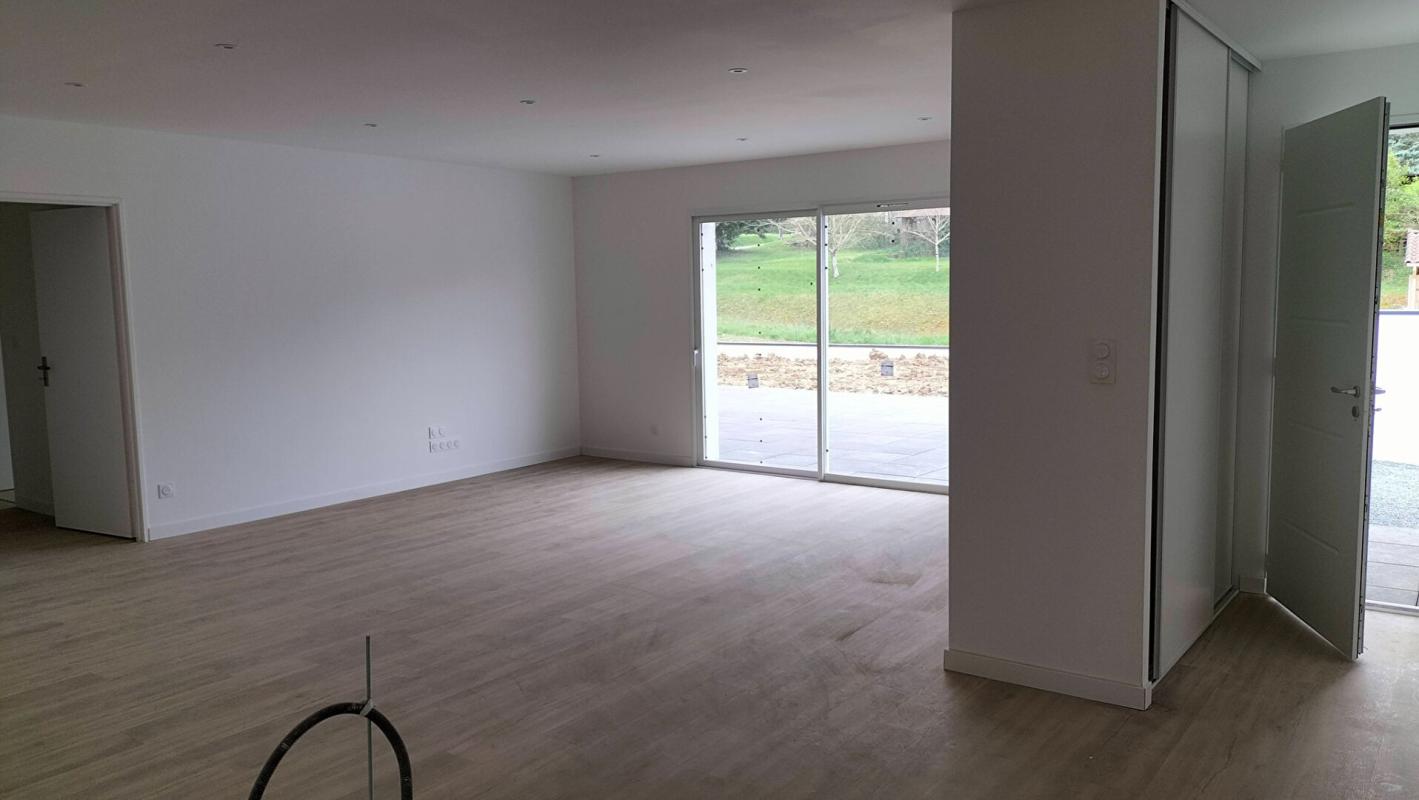 MAUVEZIN Maison 129m² Mauvezin(32120) 6 pieces 8