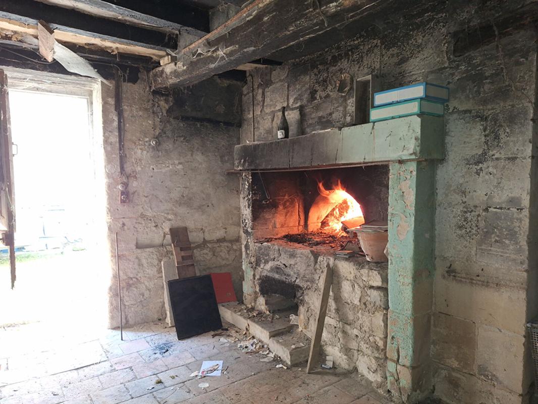 LERNE LERNÉ (37500) : Ensembles de Bâtisses à rénover (315 m2) 11