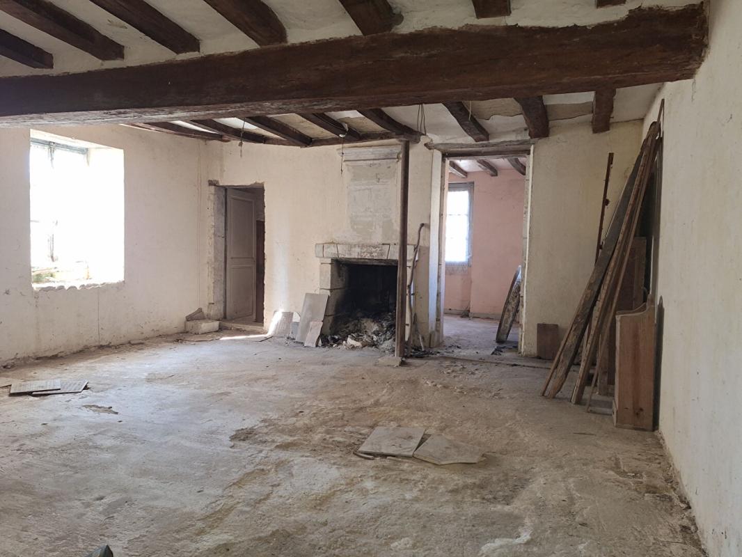 LERNE LERNÉ (37500) : Ensembles de Bâtisses à rénover (315 m2) 12
