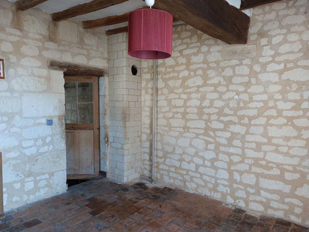 LERNE LERNÉ (37500) : Ensembles de Bâtisses à rénover (315 m2) 6