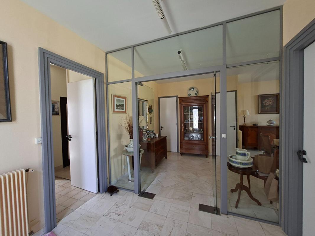 SAINT-ESTEPHE Belle Maison de village pierre à SAINT-Estèphe Médoc 6 pièce(s) 120 m2 7