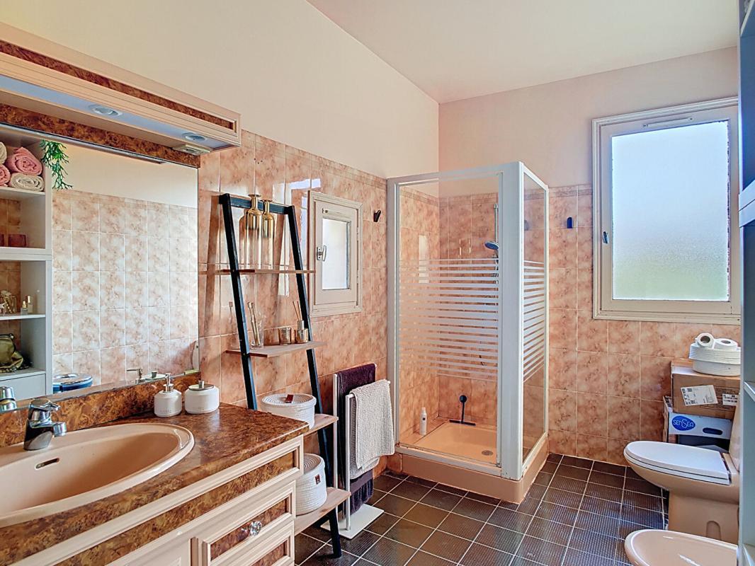 CASTELNAUD-LA-CHAPELLE Magnifique propriété avec piscine et gîte 12