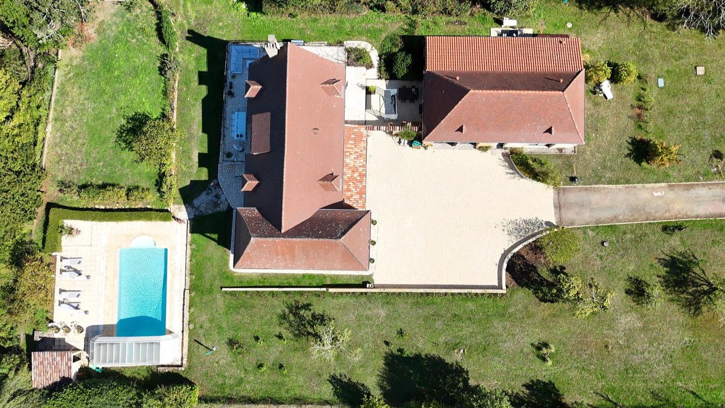 CASTELNAUD-LA-CHAPELLE Magnifique propriété avec piscine et gîte 2