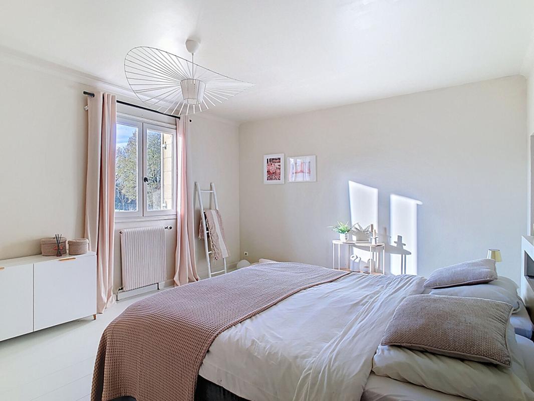 CASTELNAUD-LA-CHAPELLE Magnifique propriété avec piscine et gîte 9