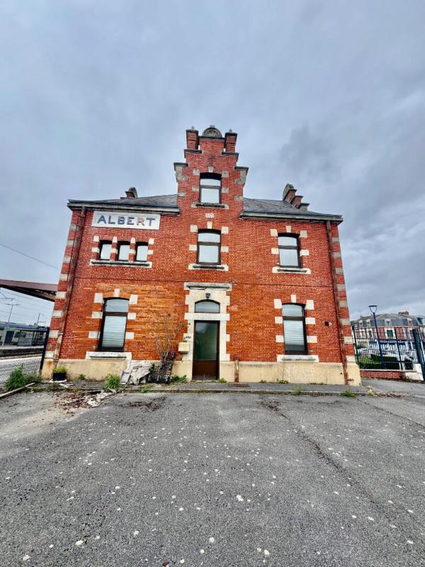 ALBERT Immeuble Albert 16 pièce(s) 326 m2 . Bâtiment chargé d'histoire , Idéal pour investisseur ou marchand de biens 3