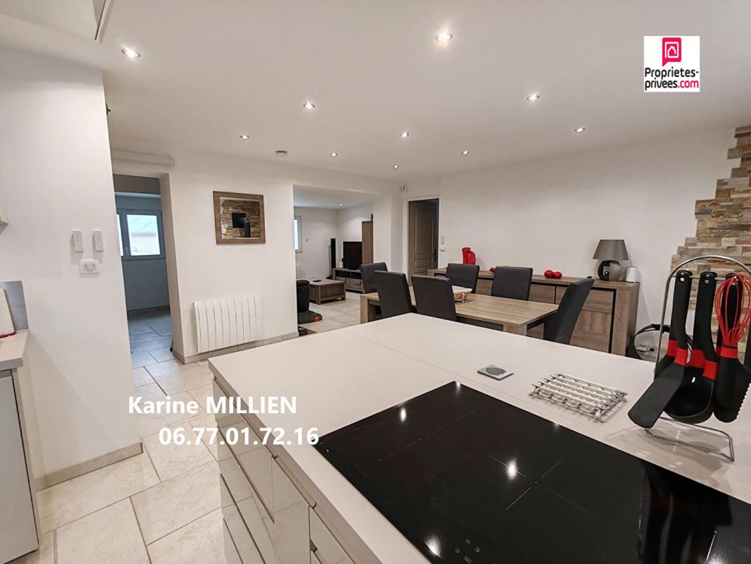 NONANCOURT NONANCOURT 27320 Maison individuelle et lodge aménagé, 4 étangs avec bras de rivière, double garage, terrain de plus de 5 Hectares - 488 800  HAI 14