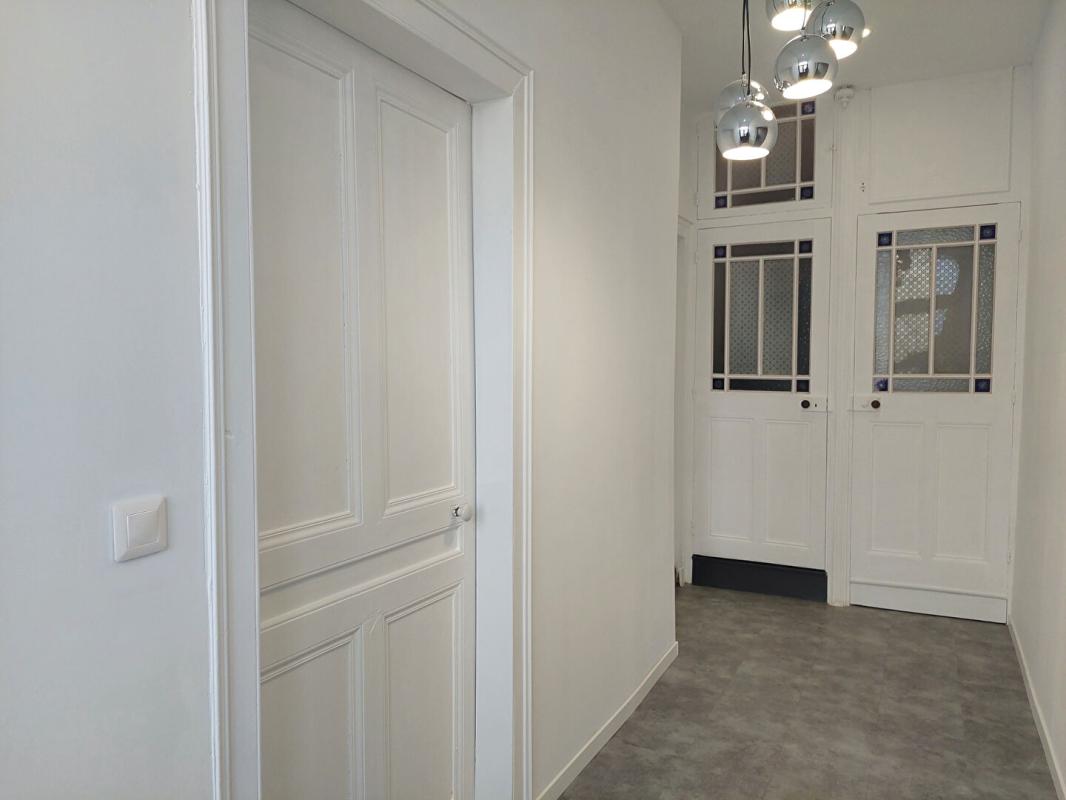 BOLBEC Maison de maître 7 pièce(s) 200 m2 17