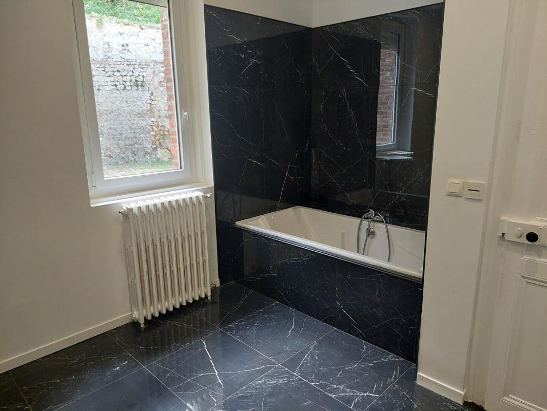 BOLBEC Maison de maître 7 pièce(s) 200 m2 9